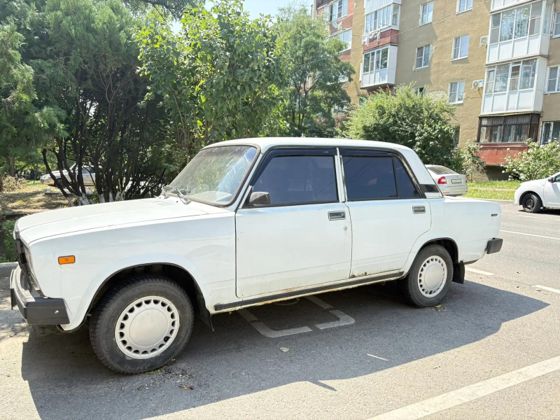 LADA 21053, 2001