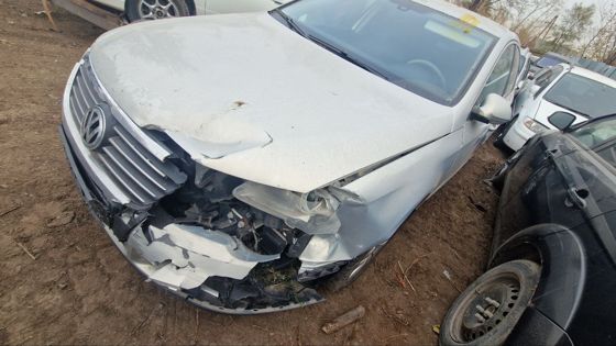 Volkswagen Passat, 2010