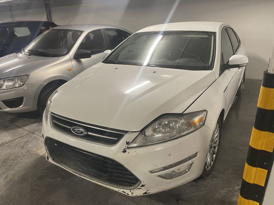 Ford Mondeo, 2011