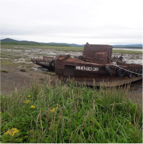 Судно МНП-90