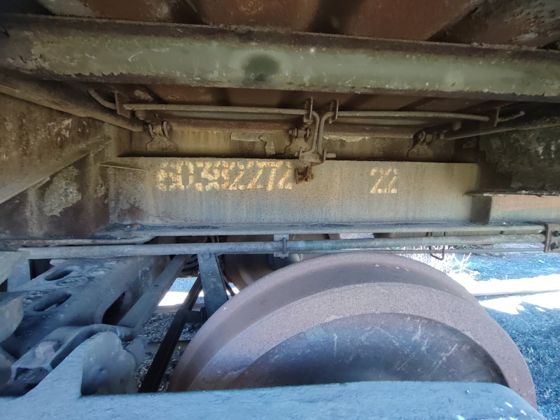 Полувагон 4-осный с люками в полу без тормозной площадки