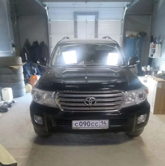 Toyota Land Cruiser, 2012