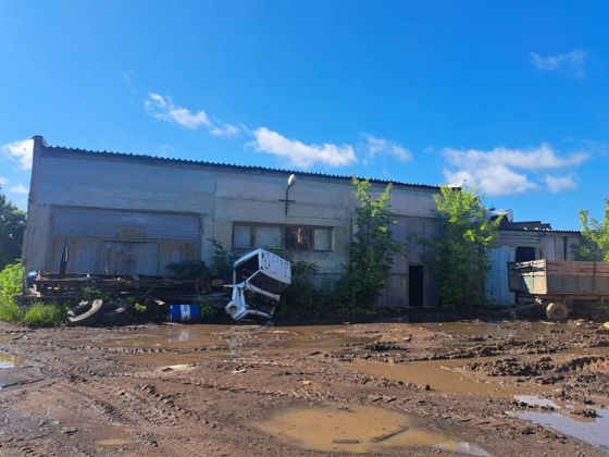 Нежилое здание 609,1 м² с участком, Ульяновская обл.