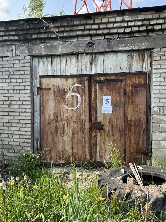 Гараж 16,5 м² с участком, Приозерск