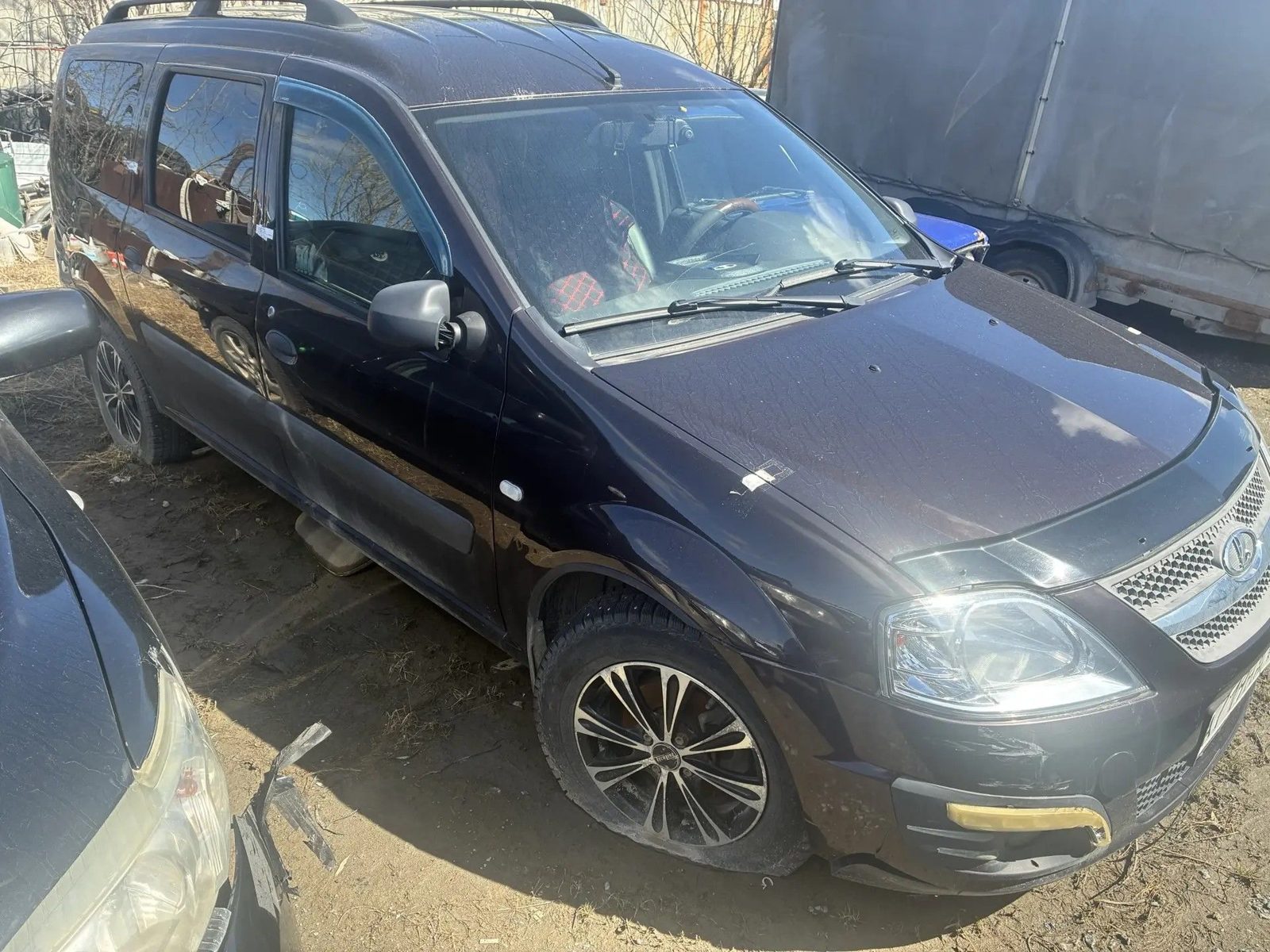 LADA Largus