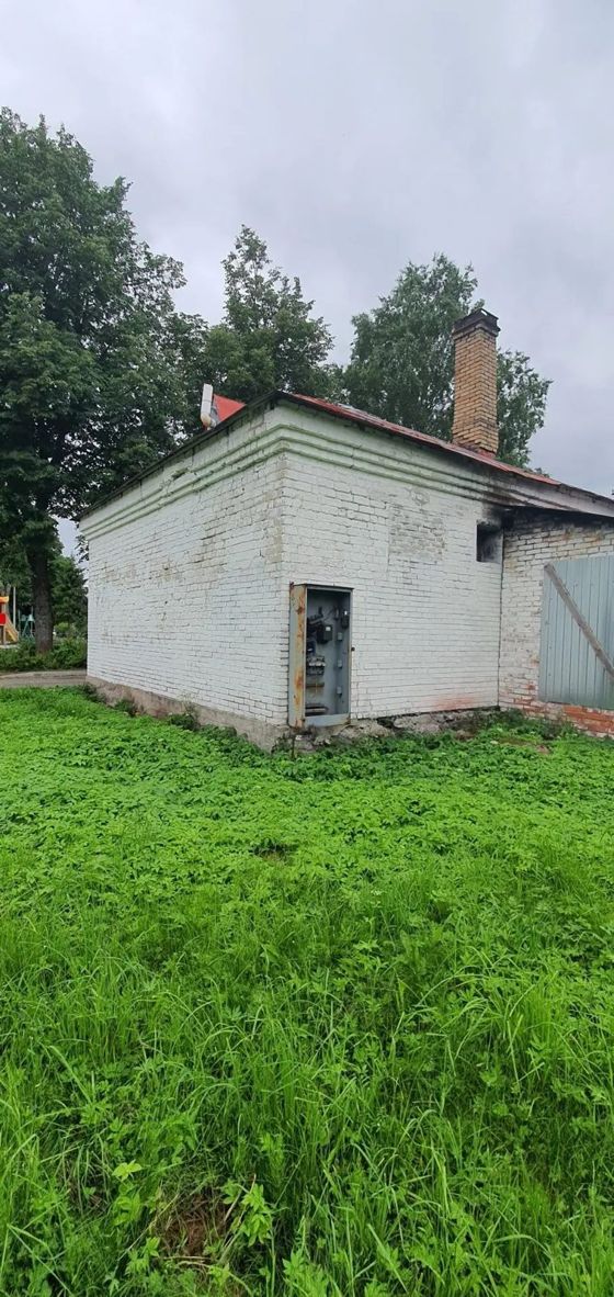 Нежилое здание 55,6 м² с участком, п. Тарасово, Ленинградская обл.
