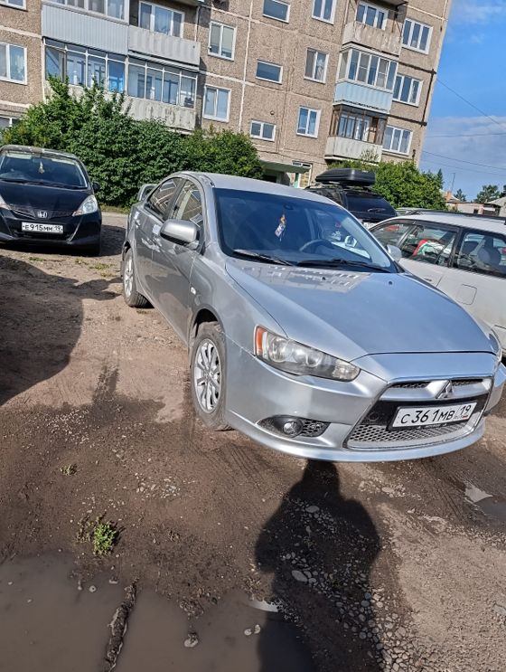 Mitsubishi Lancer, 2012