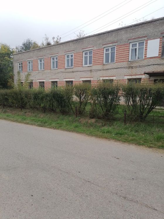 Нежилое здание 594,4 м² с участком, пгт Арбаж, Кировская обл.