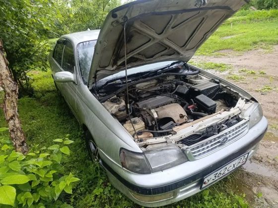 Toyota Corona, 1993