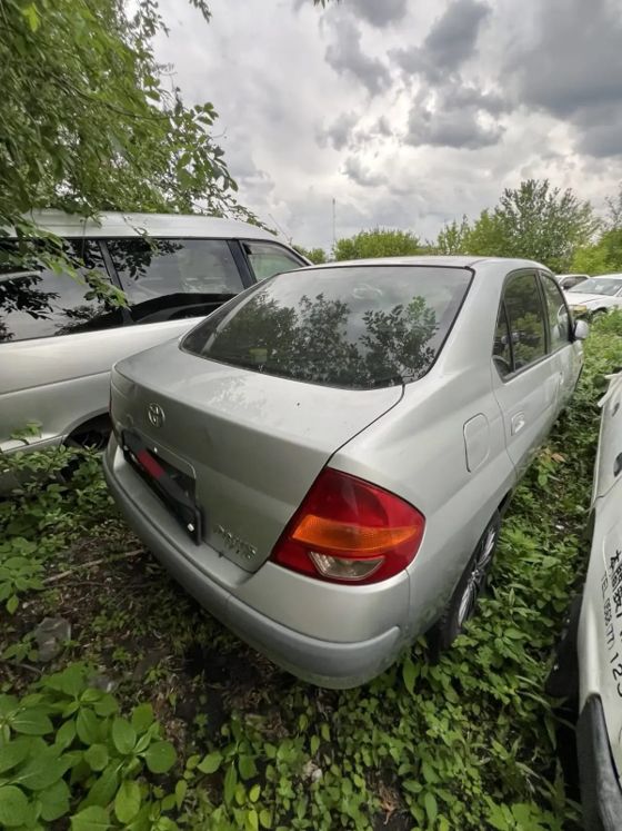 Toyota Prius Hybrid, 2000