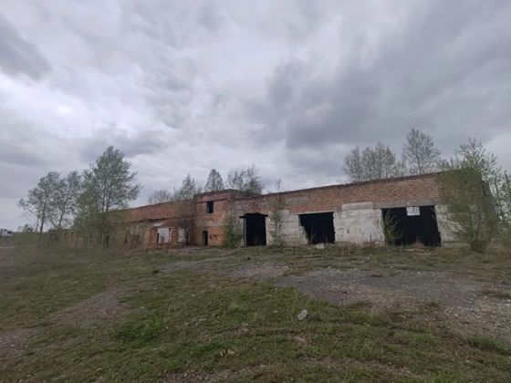 Нежилое здание 820 м² с участком, Красноярский край