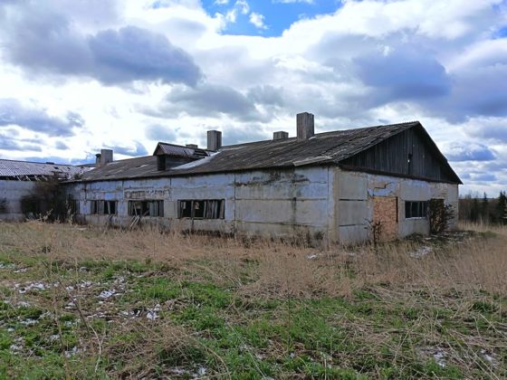 Нежилое здание 1 873,2 м² с участком, Красноярский край