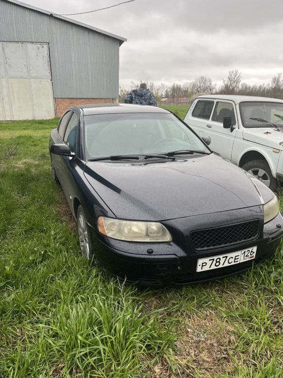 Volvo S60, 2004