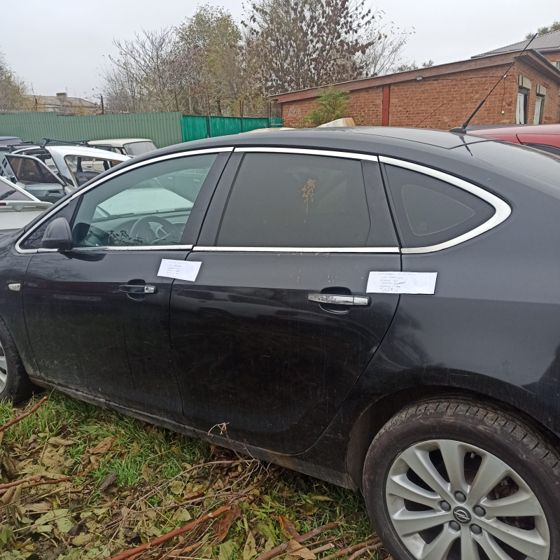 Opel Astra, 2012