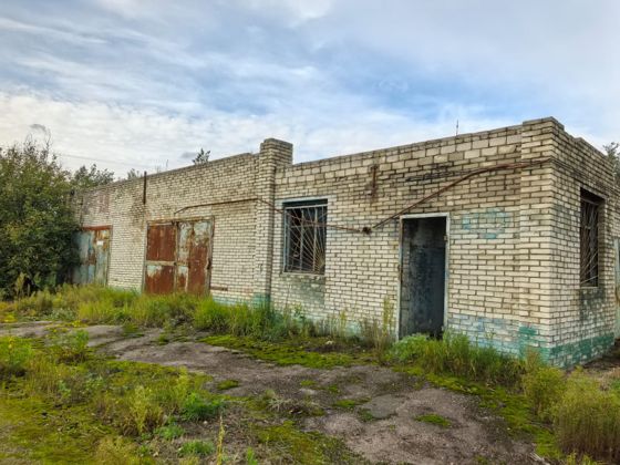 Нежилое здание 194,3 м² с участком, Кировска