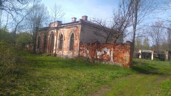 Нежилое здание 102 м² с участком, Псковская обл.