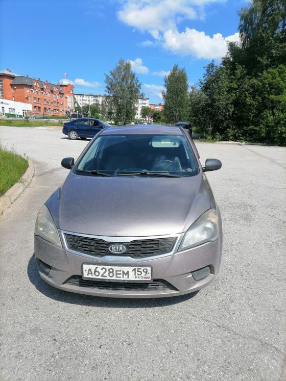 KIA ED, 2011