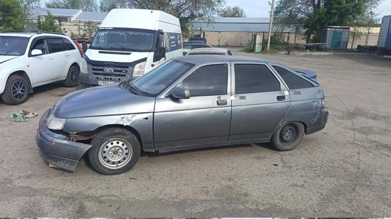 LADA 21124