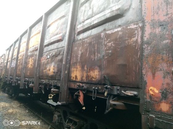 Полувагон 4-осный с люками в полу без тормозной площадки