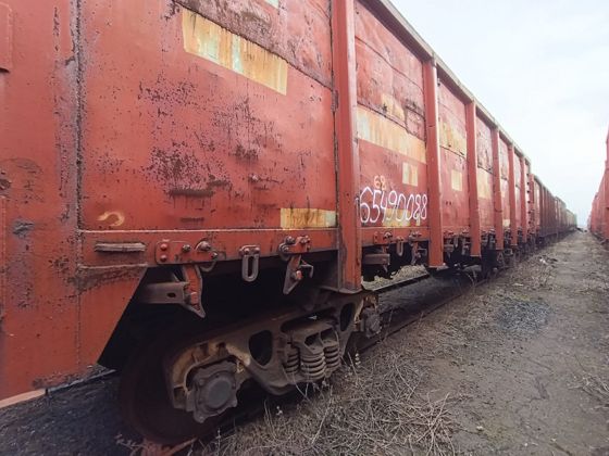 4-осные полувагоны с люками в полу без тормозной площадки