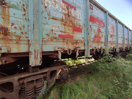 4-осные полувагоны с люками в полу без тормозной площадки