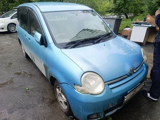 Toyota Sienta, 2007