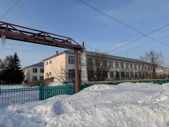 Нежилое здание 3 708,5 м², п. Новостройка, Кемеровская обл.