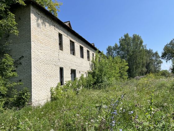 Нежилое здание 390 м² с участком, с. Уральцевское, Курганская обл.