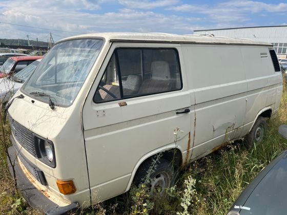 Volkswagen Bez, 1987