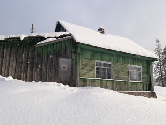 Нежилое здание, д. Лука, Новгородская обл.
