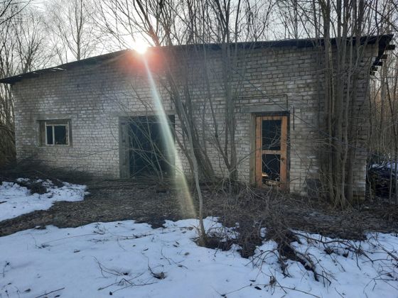 Объект незавершённого строительства 411 м² с участком, Вельск
