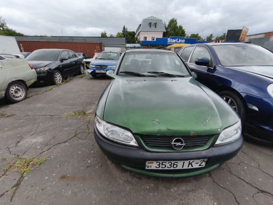 Opel Vektra, 1995