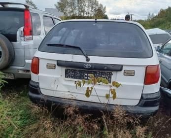 Toyota Kaldina