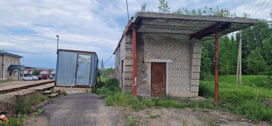 Нежилое здание 27,5 м² с участком, Боровичи