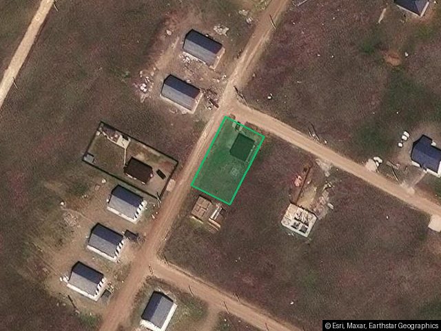 Земельный участок, площадь: 700 +/-10кв.м., категория: Земли сельскохозяйственного назначения, разрешенное использование: ведение садоводства, кадастровый (условный) номер: 59:32:3980009:10007; строящегося жилого дома, расположенного на земельном участке; общая (проектная) площадь 49 кв.м., а также построек, на которые зарегистрировано право собственности