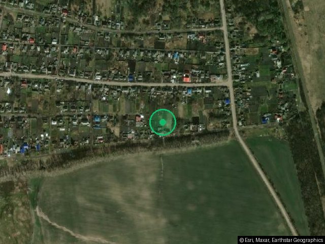 - Земельный участок с кадастровым номером 68:03:1501117:6, площадь: 1200 кв.м., для ведения личного подсобного хозяйства, адрес: Тамбовская обл, р-н Жердевский, г Жердевка, ул Рабочая, д 32, вид права: общая долевая собственность, доля в праве 1/2.
- Жилое здание с кадастровым номером 68:03:1501117:77, площадь: 54.9 кв.м., адрес: Тамбовская область, г Жердевка, ул Рабочая, д 32, вид права: общая долевая собственность, доля в праве 1/2.
Покупателю необходимо проявить должную осмотрительность и ос