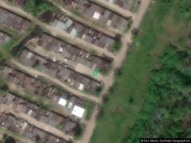 Гараж, нежилое помещение, площадь: 20,8 м2, количество этажей, в том числе подземных этажей: 1, в том числе подземных 0, год завершения строительства: 1977, кадастровый номер: 53:23:8624303:1825, местоположение: Новгородская область, г Великий Новгород, ш Лужское, основной комплекс, гараж 53, Размер доли в праве:1/1