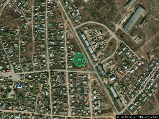 1/4 доля в праве на жилой дом, площадь:
65,3кв.м., кадастровый номер:
56:02:1201001:2004, и 1/4 доля в праве на
земельный участок , площадь: 1 355кв.м.,
Категория земель: Земли населенных
пунктов, Вид разрешённого
использования: Для ведения личного
подсобного хозяйства, кадастровый
номер: 56:02:1201001:1190
Сведения о правах, ограничениях и
обременениях:
Ограничения прав на земельный участок,
предусмотренные статьей 56 Земельного
кодекса Российской Федерации
В имуществе имеются доли, принадлежащ