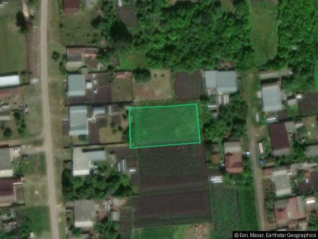 Земельный участок, площадью 1297 +/- 13 кв.м. Категория земель: земли населенных пунктов. Разрешённое использование: для ведения личного подсобного хозяйства Адрес (местонахождение): Россия, Республика Мордовия, муниципальный район Ардатовский, городское поселение Тургеневское, рабочий поселок Тургенево, улица Л.Толстого, земельный участок 5а. Кадастровый (условный) номер: 13:01:0202006:70. Земельный участок принадлежит супруге Должника, является совместной собственностью. Все действия, связанны