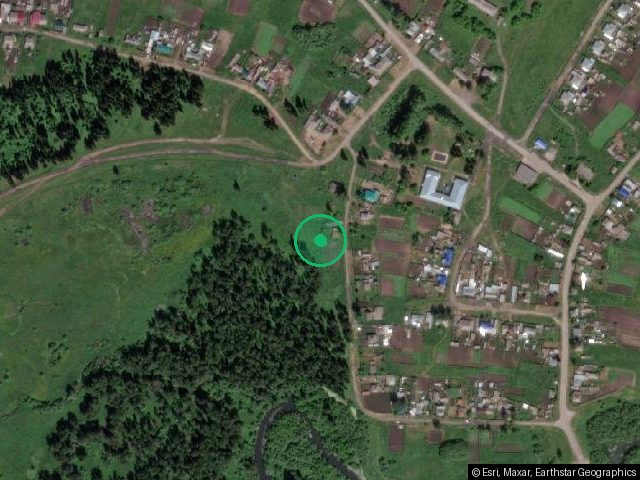 Доля в праве собственности в размере 1/3 на земельный участок с кадастровым номером: 42:17:0102001:4 (состоящая из двух 1/6 находящихся в совместной собственности супругов) , расположенная по адресу: Кемеровская обл., Юргинский р-н, д. Лебяжье-Асаново, ул. Зеленая, д. 11, а также доля в праве собственности в размере 1/3 (состоящая из двух 1/6 находящихся в совместной собственности супругов) на дом, находящийся на нём с кадастровым номером: 42:17:0102001:502
Границы земельного участка не определе