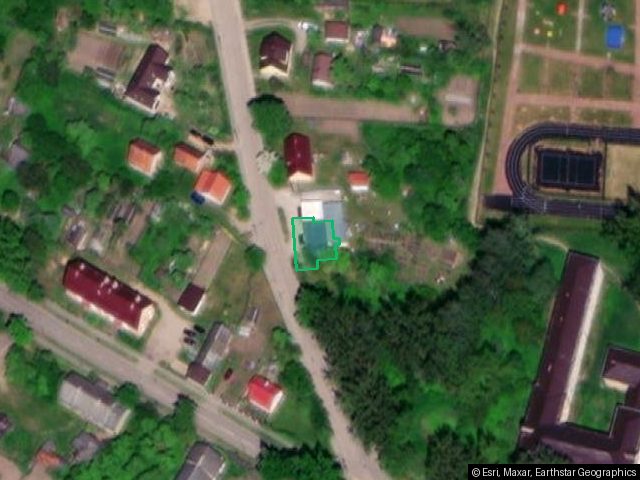 Нежилое здание - магазин, общей площадью 185.5 кв.м, расположенный по адресу: Калининградская область, Краснознаменский муниципальный округ, г.
Краснознаменск, ул. Героя России Катериничева, зд. 2, кадастровый номер: 39:06:010011:135;
Права аренды земельного участка, общей площадью 526 +/- 8 кв.м, расположенный по адресу: Калининградская область, Краснознаменский муниципальный округ, г. Краснознаменск, ул. Героя России Катериничева, з/у 2, кадастровый номер: 39:06:010011:124, категория: земли на