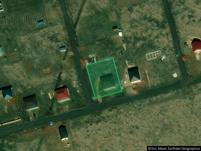 Земельный участок по адресу: Удмуртская
Республика, Завьяловский район, д. Красный Кустарь,
ул. Беловежская, 20, площадью 1041+/-11 кв. метров,
имеющего кадастровый номер 18:08:035001:570,
категория земель «Земли населенных пунктов»,
разрешенное использование «Для индивидуального
жилищного строительства (2.1) (Зона усадебной
жилой застройки (Ж-1))а»;
- Жилой дом по адресу: Удмуртская Республика,
Завьяловский район, д. Красный Кустарь, ул.
Беловежская, 20, общей площадью 87,1 кв. метров, в
том чи