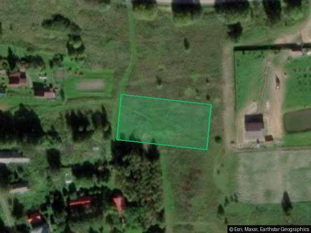 Земельный участок, общей площадью 1 800 кв.м., расположенная по адресу: Ярославская область, Ярославский р-н, с/с Курбский, д. Колокуново, д. б/н, кадастровый номер: 76:17:176701:34.
