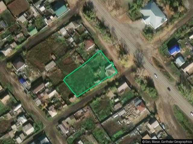 земельный участок с кадастровым номером: 74:20:1606001:12, площадью: 1 564 кв.м., и жилой дом с кадастровым номером: 74:20:1606001:251, площадью: 71,3 кв.м, расположенные по адресу: Российская Федерация, Челябинская область, муниципальный район Троицкий, сельское поселение Клястицкое, село Клястицкое, улица Ленина, дом 7.
Обращаю внимание, что на имущество зарегистрировано ограничение (обременение) права: находится в залоге у ПАО «Сбербанк»: ипотека № 74:20:1606001:12-74/140/2024-3 от 19.06.2024