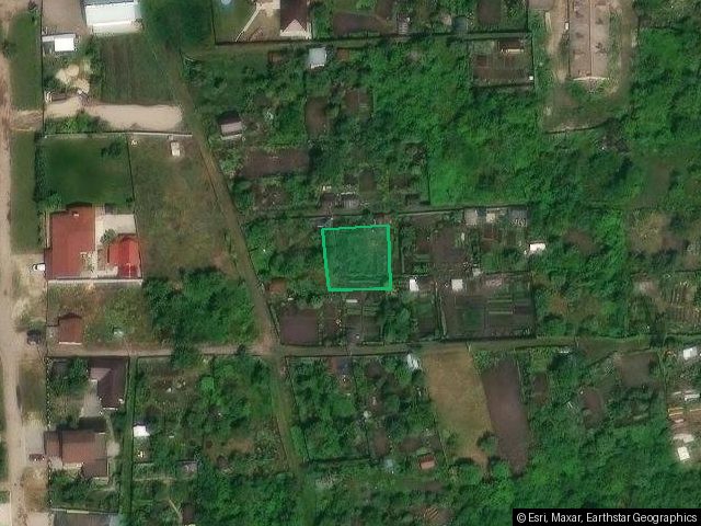 Земельный участок на праве собственности общей площадью 400 +/- 7 кв.м., расположенный по адресу: Ульяновская обл., г. Ульяновск, Засвияжский р-н, тер. СНТ Ягодка, уч. 30; кадастровый номер: 73:24:031101:44; категория земель: Земли населенных пунктов; вид разрешенного использования: Индивидуальные жилые дома и здание на праве собственности общей площадью 9 кв.м., расположенное по адресу: Ульяновская обл., г. Ульяновск, Засвияжский р-н, тер. СНТ Ягодка, уч. 30; кадастровый номер: 73:24:031101:163