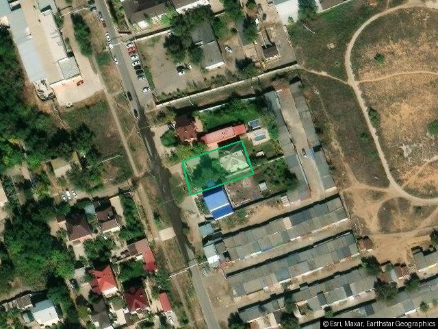 Земельный участок 8 сот. с домом, Астрахань