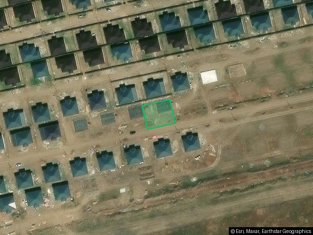 Земельный участок, общей площадью 495 м2, кадастровый (условный) номер: 30:09:050703:5295, Жилой дом, площадью 113 м2, кадастровый (условный) номер: 30:09:050703:6295, расположенные по адресу: Астраханская область, муниципальный район Приволжский, сельское поселение Началовский сельсовет, село Началово, микрорайон Сосновый бор, д.212, является предметом залога ПАО «Сбербанк»