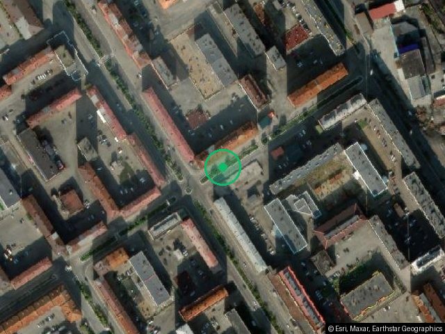 квартира, площадью: 46 кв.м., с кадастровым номером: 24:55:0402010:1932, расположенная по адресу: Российская Федерация, Красноярский край, г. Норильск, ул. Талнахская, д. 36, кв. 3. Квартира в залоге ПАО Сбербанк.
С подробной информацией о составе и характеристиках имущества, реализуемого на торгах, заинтересованные лица могут ознакомиться в рабочее время, ежедневно, кроме выходных и праздничных дней, предварительно уведомив о времени ознакомления организатора торгов по телефону 8 983 575 1643 и