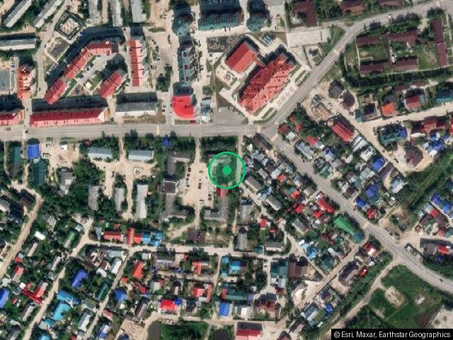 1/5 доли в праве общей долевой собственности на жилое помещение (комнату) общей площадью 10.7 кв. м, расположенную по адресу: Ямало-Ненецкий автономный округ, Пуровский район, г.Тарко-Сале, ул. Геологоразведчиков, д. 9, к. 5. Кадастровый номер объекта: 89:05:020125:870. Характеристики здания и ограничения: Жилое помещение расположено в 1-этажном деревянном многоквартирном доме 1988 года постройки (сборно-щитовые стены, столбчатый деревянный фундамент). Дом признан аварийным и подлежащим сносу.
О