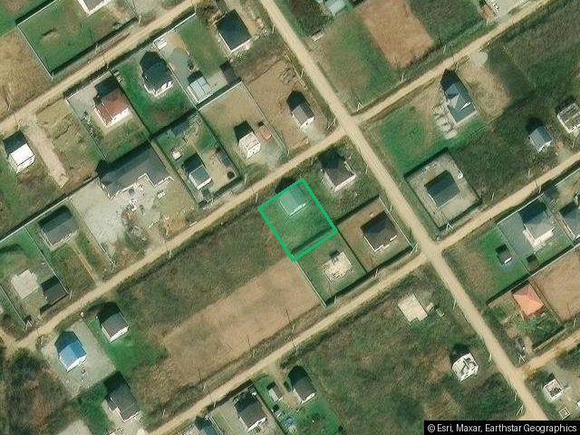 - земельный участок по адресу: Российская Федерация, Приморский край, Надеждинский р-н, п. Соловей Ключ, площадью 750 +/- 10 кв.м., имеющий кадастровый номер 25:10:011300:3159. Начальная цена на первых торгах: 1 610 000 руб.
- жилой дом по адресу: Российская Федерация, Приморский край, Надеждинский р-н, п. Соловей Ключ, общей площадью 93,4 кв.м., этажность 2, кадастровый 25:10:011300:5051).
Начальная цена на первых торгах: 6 750 000 руб.